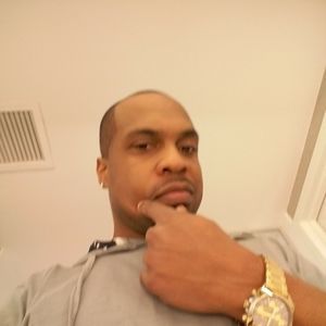 Meet your Posher, Leon